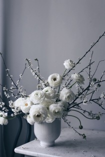 White blossom spring arrangement