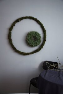 DIY moody XL Moss wreath and pine wreath